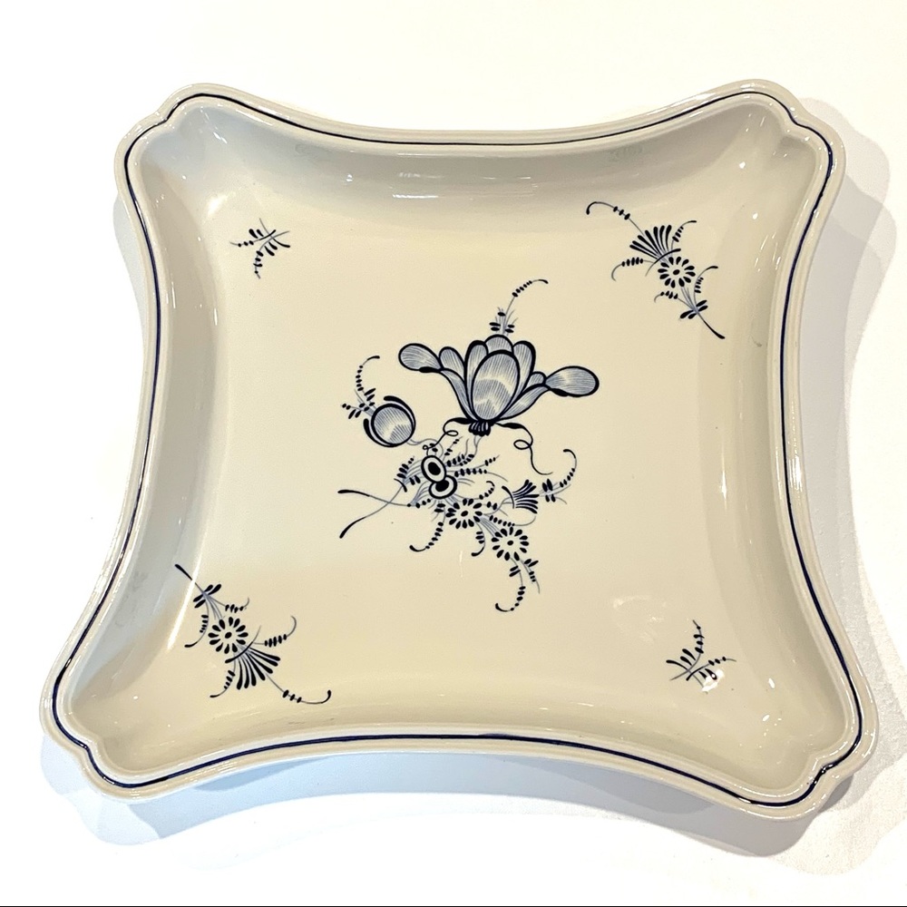 Villeroy & Boch Vieux Septfontaines Luxembourg Square Hand Painted Plate Platter